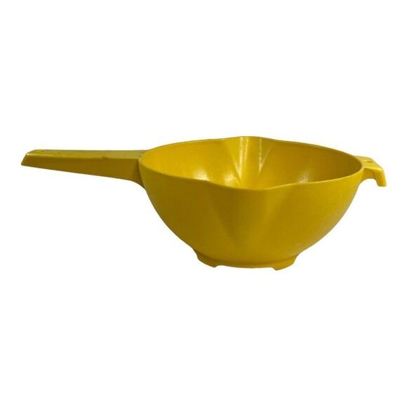 Vintage Tupperware Yellow Spout Strainer Colander with Handle.  READ - Picture 2 of 6